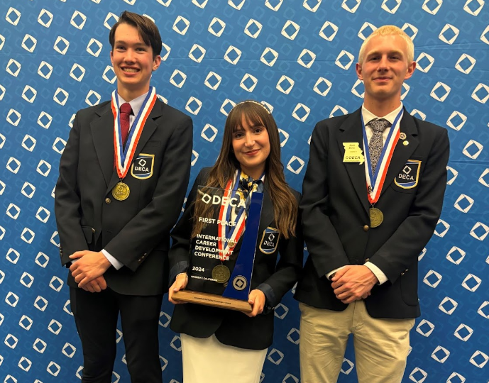 SPS Students Recognized at Missouri Governor's Mansion in Jefferson City - May 2024